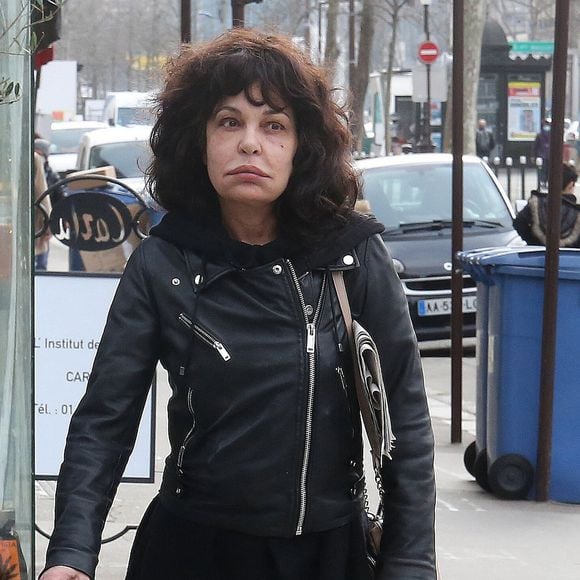 Au cours de sa vie, Isabelle Mergault avait adopté une fille baptisée Maya en 2010

Exclusif - Isabelle Mergault - Arrivées et sorties dans les studios RTL à Paris. Le 23 février 2021.
Crédit : Panoramic / Bestimage