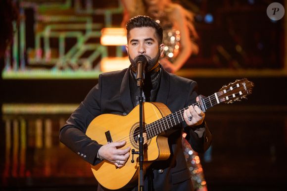 L'artiste de 28 ans a dit tout le bien qu'il pensait de Louane, dans les colonnes du dernier numéro de "Télé Loisirs", dont il fait la Une.
Exclusif - Kendji Girac - Enregistrement de l'émission "La grande soirée du 31 à Versailles", le 15 décembre 2020. © Tiziano Da Silva - Cyril Moreau / Bestimage