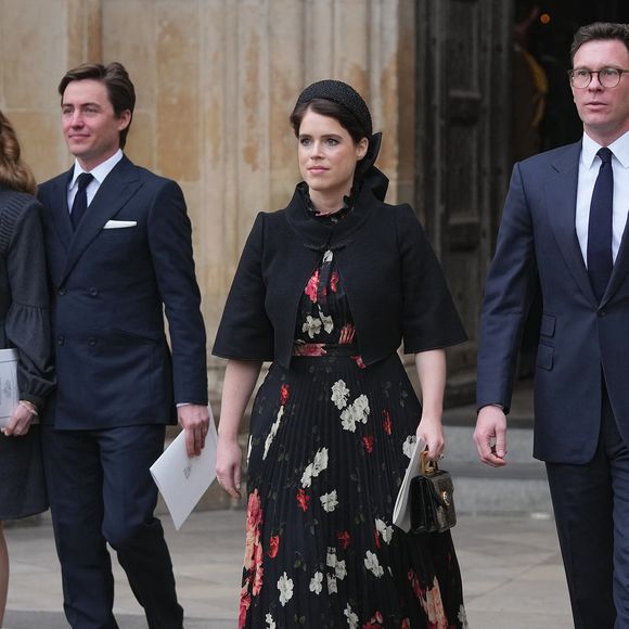 La princesse Beatrice d’York et son mari, Edoardo Mapelli Mozzi, La princesse Eugenie d’York et son mari Jack Brooksbank lors du service d'action de grâce en hommage au prince Philip, duc d’Edimbourg, à l'abbaye de Westminster à Londres, Royaume Uni, le 29 mars 2022. Le prince Philip, duc d’Edimbourg, est décédé le 9 avril 2021. © Julien Burton/Bestimage