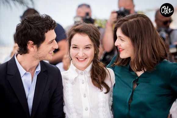 Les deux comédiens sont devenus parents d’une petite fille en 2016.

Jérémie Elkaïm, Anaïs Demoustier et Valérie Donzelli lors du photocall du film "Marguerite & Julien" lors du 68ème festival international du film de Cannes, le 19 mai 2015. 

© BORDE-MOREAU / BESTIMAGE