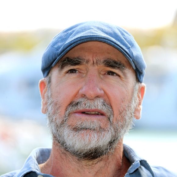 Eric Cantona - Photocall du film en compétition "Murder Club" lors de la 26ème Edition du Festival de la Fiction de La Rochelle. Le 12 septembre 2024
© Patrick Bernard / Bestimage
