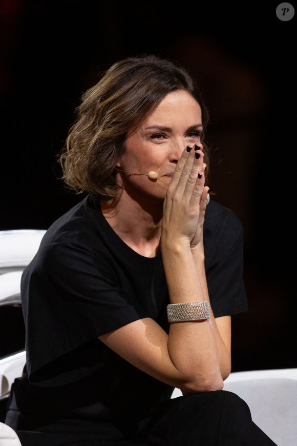 Exclusif - Isabelle Ithurburu lors de l'enregistrement de l'émission "La chanson secrète N°14", présentée par Nikos Aliagas et diffusée le 26 décembre sur TF1, à Paris le 9 décembre 2025. © Jacovides-Moreau/Bestimage