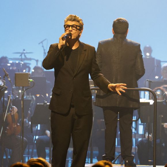 En effet, Marc Lavoine était en concert à la Seine musicale de Boulogne-Billancourt.

Exclusif - Marc Lavoine en concert à la Seine musicale de Boulogne-Billancourt, France, le 17 mai 2025. © Coadic Guirec/Bestimage
