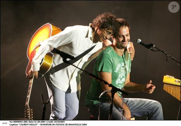 Laurent Voulzy au Festival de Ramatuelle en 2004. © DOMINIQUE JACOVIDES / BESTIMAGE