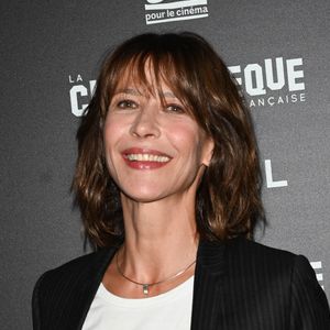 Juliette a étudié à Londres au prestigieux King's College.

Sophie Marceau au photocall de l'avant-première du film "Une femme de notre temps" à la cinémathèque française à Paris, France, le 29 septembre 2022. © Coadic Guirec/Bestimage