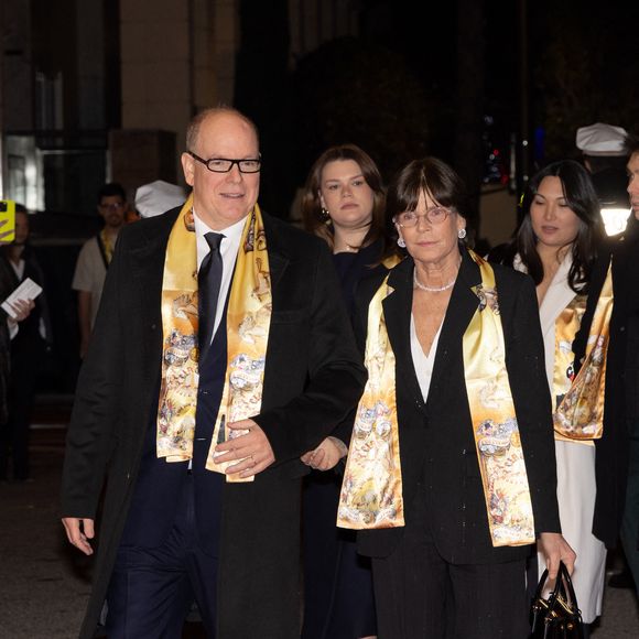 L'événement qui s'organise tous les ans s'est orchestré sous le chapiteau de Fontvieille à Monaco.

Le prince Albert II de Monaco, la princesse Stéphanie de Monaco - Soirée de clôture du 47ème Festival International du Cirque de Monte-Carlo sous le chapiteau de Fontvieille à Monaco, le 21 janvier 2025. © Olivier Huitel / Pool Monaco / Bestimage