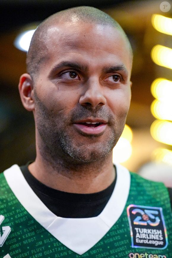 Tony Parker avant le match Lyon-Villeurbanne vs Zalgiris Kaunas, Turkish Airlines Euroleague à l’Astroballe de Villeurbanne, le 27/03/2025. 

© Sandrine Thesillat / PsNewz / Bestimage
