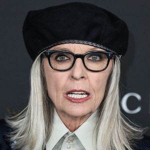 MIRACLE MILE, LOS ANGELES, CALIFORNIE, ÉTATS-UNIS - 06 NOVEMBRE : L'actrice, réalisatrice, productrice et photographe américaine Diane Keaton arrive au 10e gala annuel LACMA Art + Film 2021 organisé au Los Angeles County Museum of Art le 6 novembre 2021 à Miracle Mile, Los Angeles, Californie, États-Unis.



Sur la photo : Diane Keaton