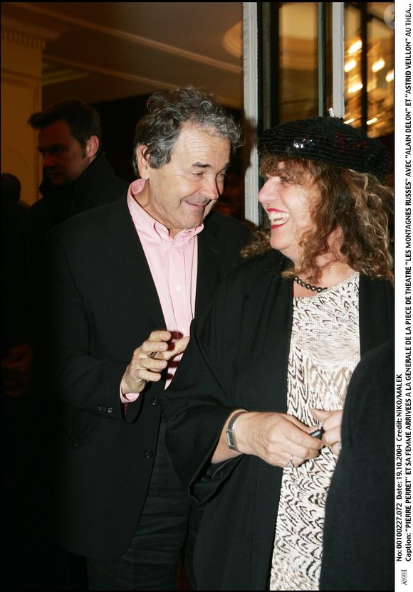 "Il y en a beaucoup que ça a défrisé et pour qui elle restera la reine des chieuses"

Archives - Pierre Perret et sa femme feu Rebecca (Simone Mazaltarim), décédée dans la nuit du 3 au 4 janvier 2026. Ils étaient mariés depuis 1962.