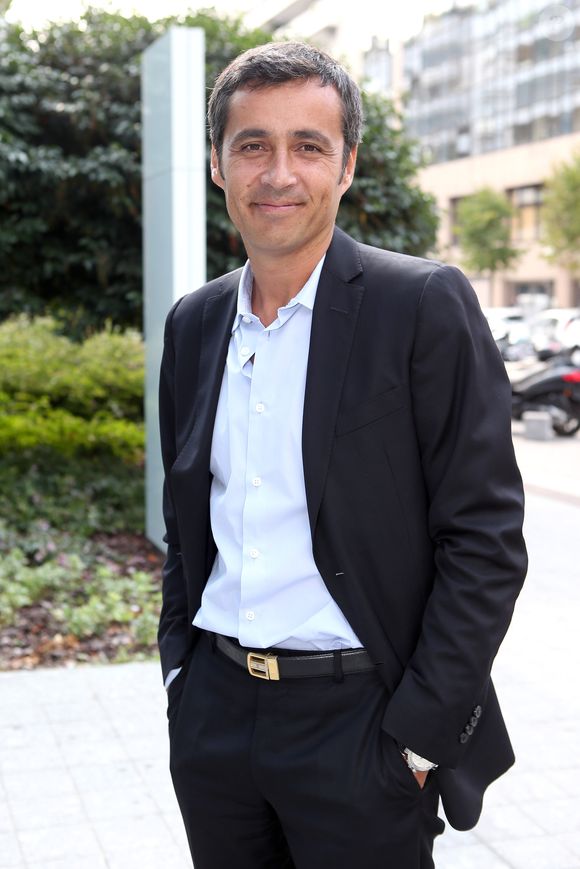 Parviendra-t-il à relever ce nouveau défi plein d'ambition en succédant à Cécile Helle ? Réponse en mars 2026 !

Exclusif - Olivier Galzi - Conference de presse rentree D8 et D17 "Touche Pas a Ma Rentree", le 29 aout 2013.  © GENGIS / BESTIMAGE