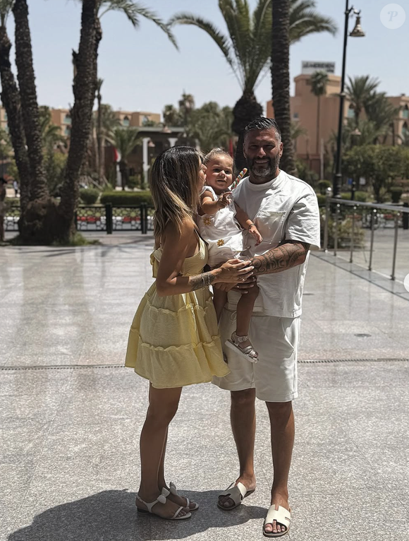 Ce dimanche 25 janvier, Sarah Lopez a annoncé être enceinte de son deuxième enfant. 

Sarah Lopez mariée au restaurateur Gerald Martinez.