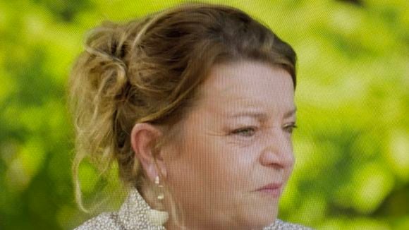 Isabelle a voulu mettre fin à ses jours après le tournage de L'amour est dans le pré, la production est intervenue