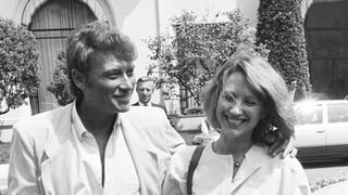 Nathalie Baye regrette d'avoir vendu sa maison située dans le département le plus âgé de France, un lieu adoré de Johnny Hallyday et dont personne ne prend soin aujourd'hui