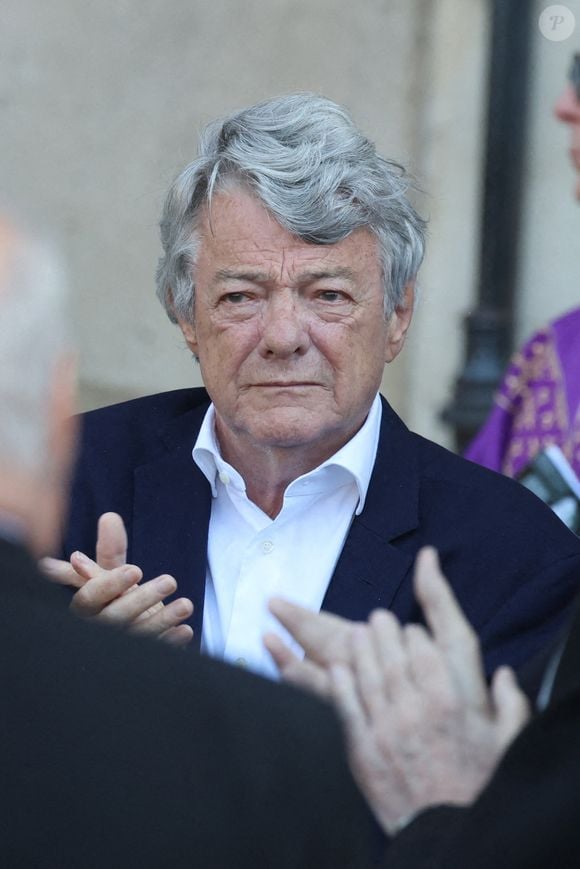 Jean-Louis Borloo - Sorties des obsèques de Nathalie Baye en l'église Saint-Sulpice à Paris le 23 avril 2026. 

© Dominique Jacovides - Coadic Guirec / Bestimage