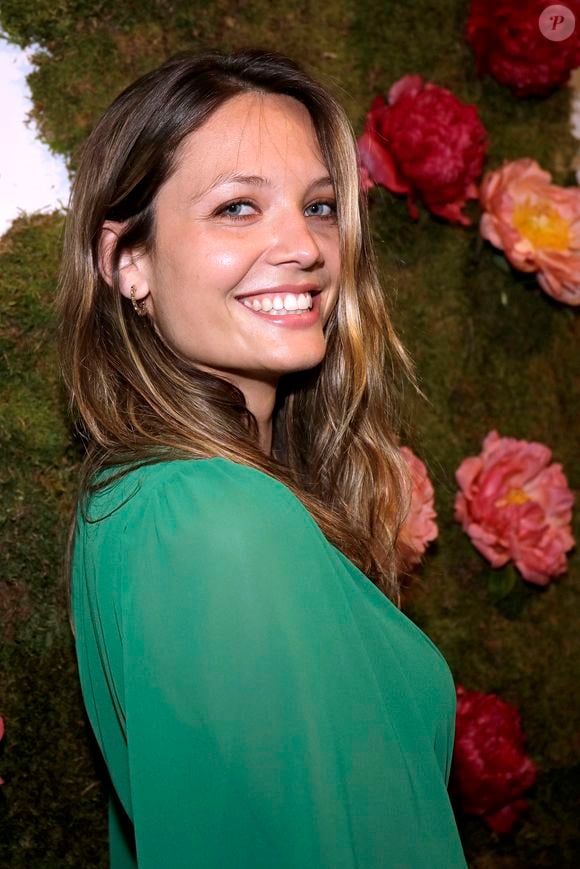 Exclusif - Gennifer Demey - People lors du lancement de la gamme Naturally de la marque Batiste à Paris. Le 28 avril 2022
© Cédric Perrin / Bestimage