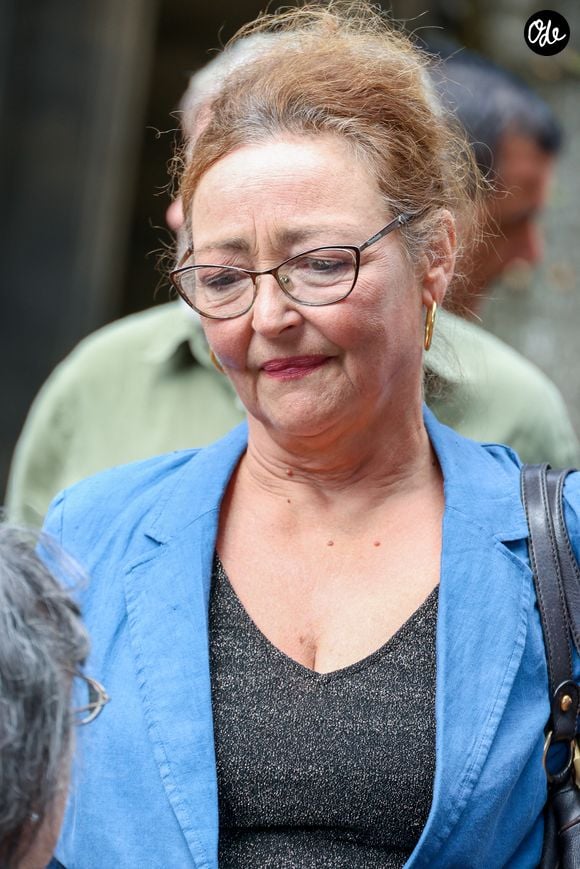 Catherine Frot aux obsèques de Dominique Frot au cimetière du Père Lachaise à Paris, France, le 21 août 2026. © enis Guignebourg/Bestimage