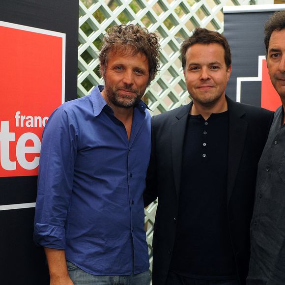 Stephane Guillon, Nicolas Demorand, Francois Morel lors de la conférence de presse annuelle de la radio France Inter à Paris, France le 28 août 2009. Photo par Thierry Orban/ABACAPRESS.COM