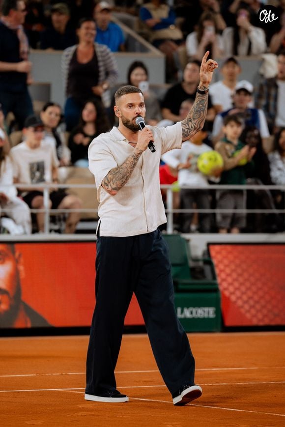 Le chanteur français Matt Pokora chante lors de la soirée « Gael and friends » de la 4ème journée des qualifications de Roland-Garros 2026, à Roland-Garros le 20 mai 2026 à Paris, en France. © Pauline Figuet/Sport Press Photo via ZUMA Press/Bestimage