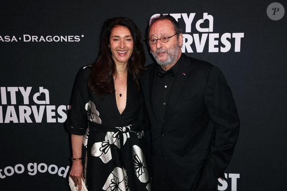 Jean Reno et Zofia Borucka assistent au Gala City Harvest au restaurant Cipriani à New York, NY le 22 avril 2025. Photo par Charles Guerin/ABACAPRESS.COM