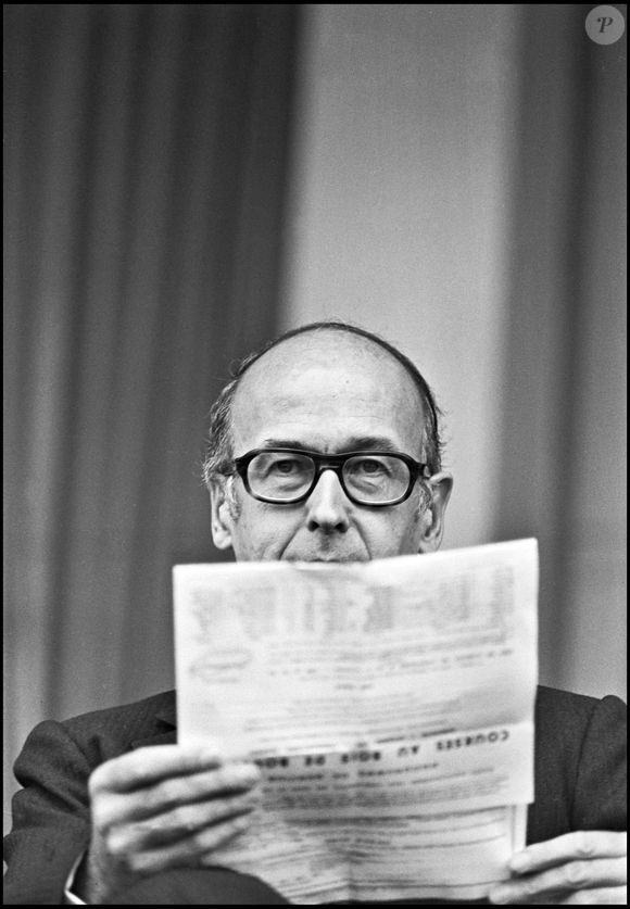 Archives : Valery Giscard d'Estaing au prix de l'arc de triomphe @ANGELI-RINDOFF / BESTIMAGE