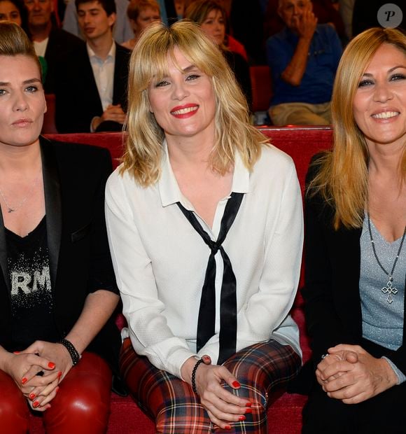 Marie-Amélie Seigner, Emmanuelle Seigner et Mathilde Seigner - Enregistrement de l'émission "Vivement Dimanche" à Paris le 13 mai 2014. L'émission sera diffusée le 18 mai 2014. (COADIC GUIREC / BESTIMAGE).