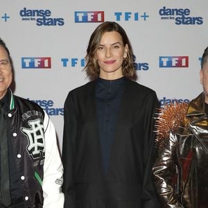 Jean-Marc Généreux, Fauve Hautot et Chris Marques - Photocall de lancement de la saison 2026 de "Danse avec les stars" (DALS) au siège de TF1 à Boulogne-Billancourt le 18 décembre 2025. © Coadic Guirec/Bestimage