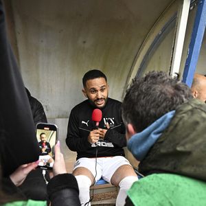 Malik Bentalha lors du match caritative au bénéfice de l'Unicef opposant la Team Saône-et-Loire à la Team Unicef au stade Jean-Laville de Gueugnon, France, le 1er avril 2024. © Pierre Perusseau/Bestimage