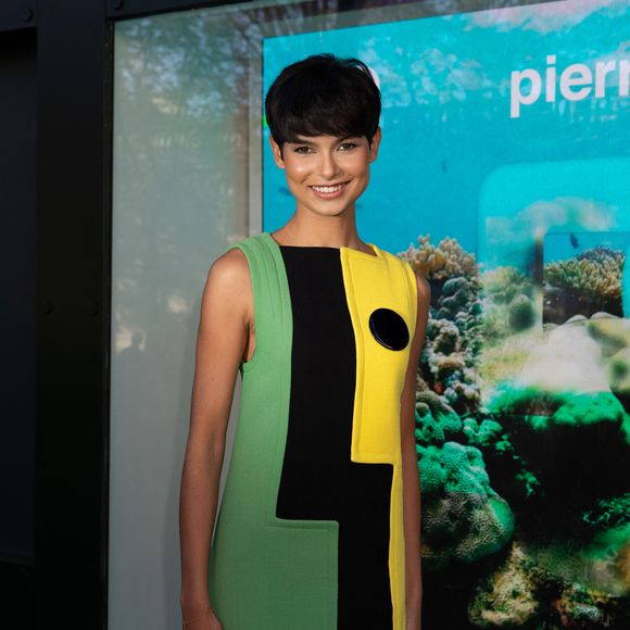 Eve Gilles au défilé «Pierre Cardin» Collection Prêt-à-Porter Printemps-Été 2026 lors de la Fashion Week de Paris (PFW), le 7 Octobre 2025.
 
© Jeremy Melloul / Bestimage