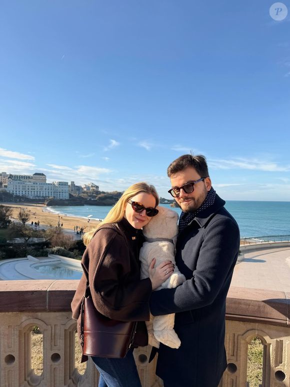 Gauthier Le Bret, sa femme Eloise et leur enfant sur Instagram