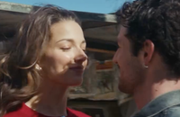 Extrait du clip "Dansons" de Céline Dion.