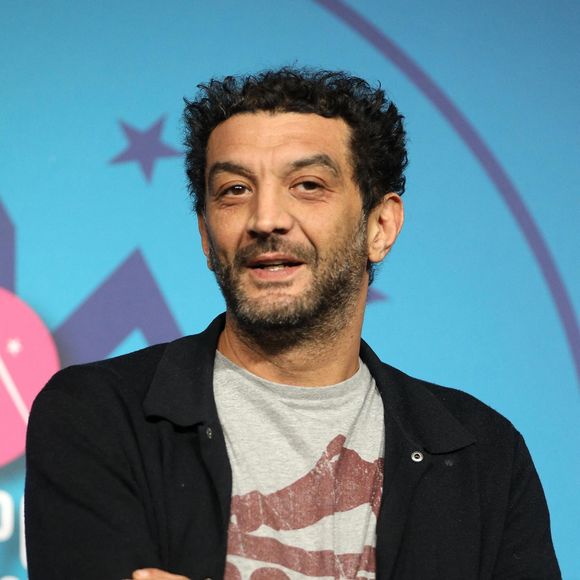 Ramzy Bedia - Photocall de la soirée lors de la 25ème édition du Festival international du film de comédie de l'Alpe d'Huez le 18 janvier 2022.

© Dominique Jacovides / Bestimage