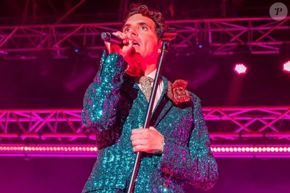 Le chanteur Mika, nom de scène de Michael Holbrook Penniman Jr, se produit en concert au festival d'été de Marostica, en Italie. Photo par Backgrid UK/ Bestimage