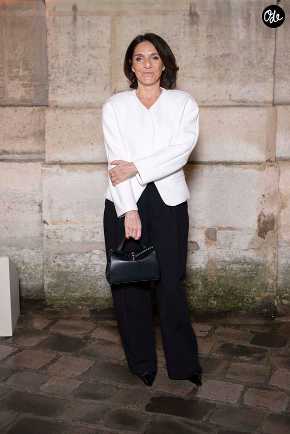 Selon l'humoriste, elle l'a sauvée

Florence Foresti assiste au défilé Jacquemus Homme Automne-Hiver 2026-2027 dans le cadre de la Fashion Week de Paris, le 25 janvier 2026 à Paris, en France.  Photo : Eliot Blondet/ABACAPRESS.COM