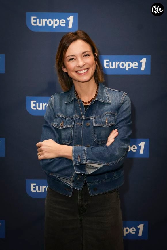 Isabelle Ithurburu, lors de la 500 ème de Culture et Média sur Europe 1 en présence de nombreux invités, à Paris, France, le 23 janvier 2026. © Jack Tribeca/Bestimage