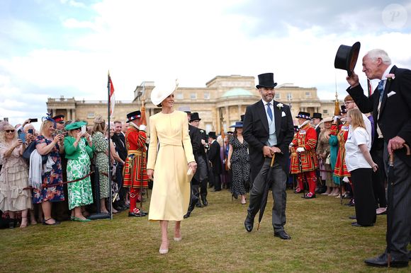 Un rendez-vous auquel elle était magnifique et tirée à 4 épingles et 2 détails n'ont pas échappé à "Vanity Fair"

Catherine (Kate) Middleton, princesse de Galles, lors de la Royal Garden Party de Buckingham Palace à Londres, le 20 mai 2025.
Aaron Chown/WPA-Pool / Julien Burton via Bestimage