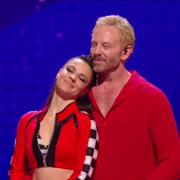 Très émue, Denitsa a surtout salué sa complicité avec Ian Ziering.

Denitsa Ikonomova et Ian Ziering dans Danse avec les stars