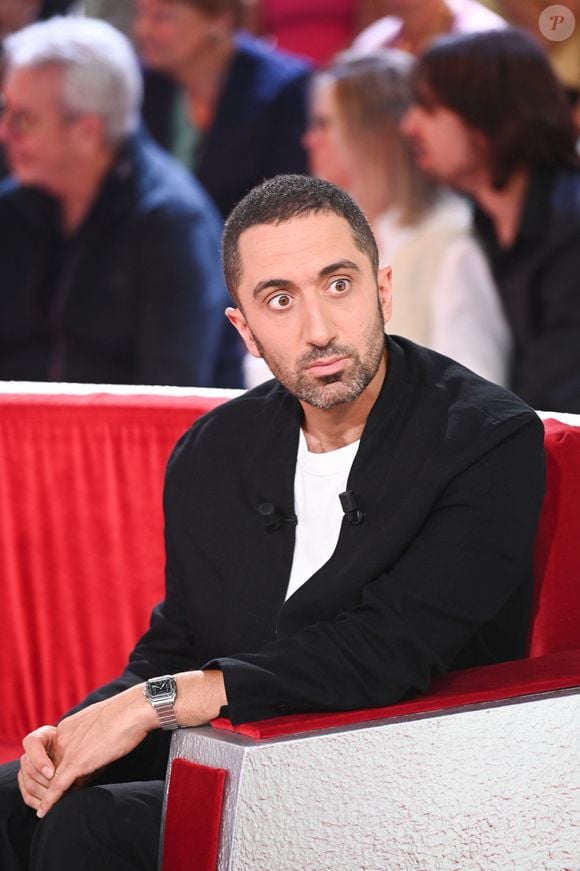 Jimmy Mohamed - Enregistrement de l'émission Vivement dimanche au studio Rive Gauche, présentée par M.Drucker, diffusée le 07 septembre 2025 sur France 3.  © Guillaume Gaffiot / Bestimage