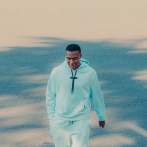 Kylian Mbappé - Les joueurs de l'équipe de France de football arrivent au centre d'entraînement de la Fédération française de football (FFF) à Clairefontaine-en-Yvelines, France, le 21 septembre 2026 © FFF via Bestimage