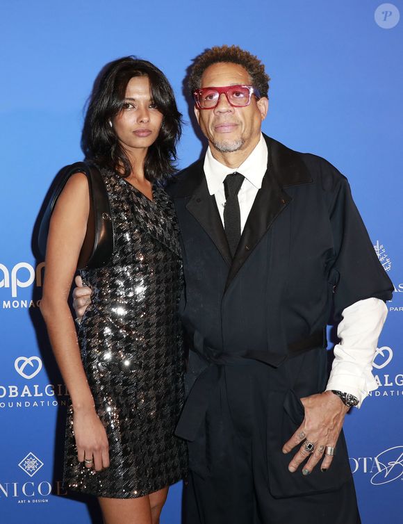 JoeyStarr et sa compagne Pauline Latchoumanin - Photocall du Global Gift Gala Paris à l'hôtel Four Seasons George V à Paris le 8 novembre 2025. © Marc Ausset-Lacroix/Bestimage