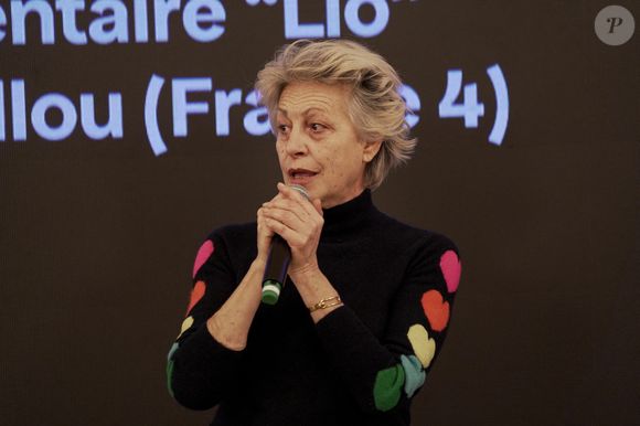 "J'ai pris conscience de quelque chose, c'est que plus jamais je serai de ce côté là, du côté des médias, du côté du métier, du côté des journalistes, plus jamais."

Lio, trophée d'honneur - Cérémonie des Trophées médiaClub'Elles 2026 dans les salons de l'Hôtel de Lassay le 4 février 2026.

© Anne-Sophie Guebey / Bestimage