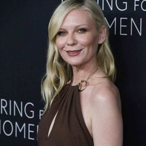 Kirsten Dunst au dîner Caring for Women de la Fondation Kering le 11 septembre 2025, New York © PPS/Bestimage