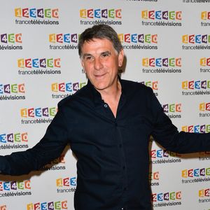 Tex lors du photocall de la présentation de la nouvelle dynamique 2017-2018 de France Télévisions. Paris, le 5 juillet 2017. © Guirec Coadic/Bestimage