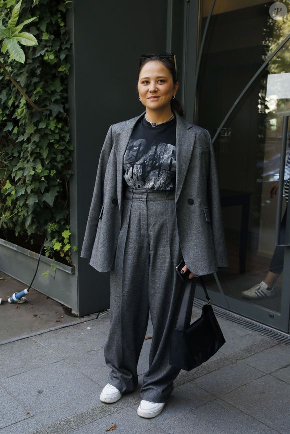 Laura Felpin - Arrivées à l'enregistrement de l'émission "Vivement Dimanche" au Studio Gabriel, présentée par M.Drucker et diffusée le 2 octobre sur France 3. Le 21 septembre 2022. 
Agence / Bestimage