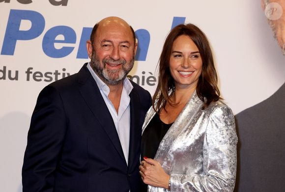 Kad Merad et sa femme Julia Vignali - Photocall de la cérémonie d'ouverture du 17ème Festival Lumière à la Halle Tony Garnier à Lyon, le 11 octobre 2025.
© Dominique Jacovides / Bestimage