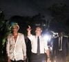 Le Village Noah est même devenu un véritable passage obligé, pour les grands de ce monde qui se rendent au Cameroun.
Le président français Emmanuel Macron et Yannick Noah au village Noah pour un débat avec la société civile et un concert, Yaoundé, Cameroun, le 26 juillet 2022. Emmanuel Macron effectue une tournée africaine de trois jours au Cameroun, au Bénin et en Guinée-Bissau. © Stéphane Lemouton/Bestimage