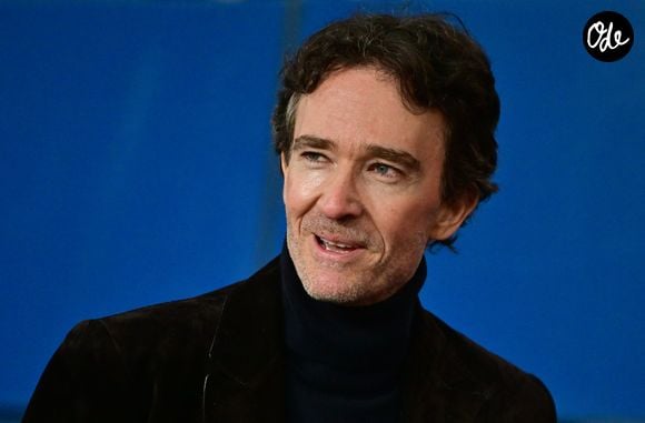 Antoine Arnault - Célébrités dans les tribunes du match de Ligue 1 McDonald's entre le PSG (Paris Saint-Germain) et le Paris FC (2-1) au Parc des Princes à Paris le 4 janvier 2026. © Christian Liewig/Bestimage