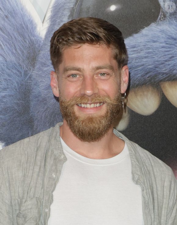 Le danseur a révélé avoir tenté de mettre fin à ses jours à l’adolescence, submergé par la souffrance.

Yann-Alrick Mortreuil - Photocall de la première du film "Lilo & Stitch" au cinéma Le Grand Rex à Paris le 20 mai 2025. © Coadic Guirec/Bestimage
