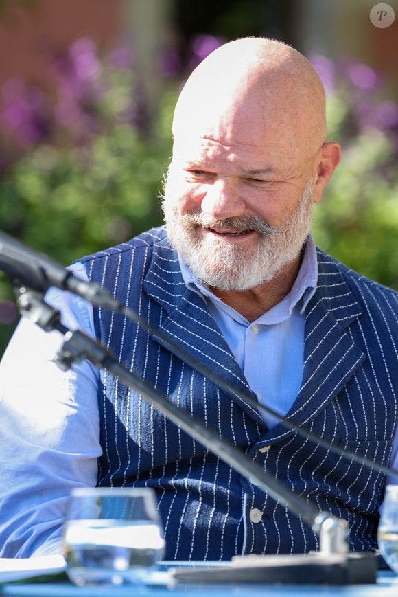 Le Chef doublement étoilé, Philippe Etchebest, Parrain de la 3ème édition du "Festival Bon" qui se tiendra du 13 au 19 octobre 2025 à Bordeaux, en conférence de presse à la Maison du Jardinier, Parc Rivière à Bordeaux, le 2 octobre 2025. © Jean-Marc Lhomer/Bestimage