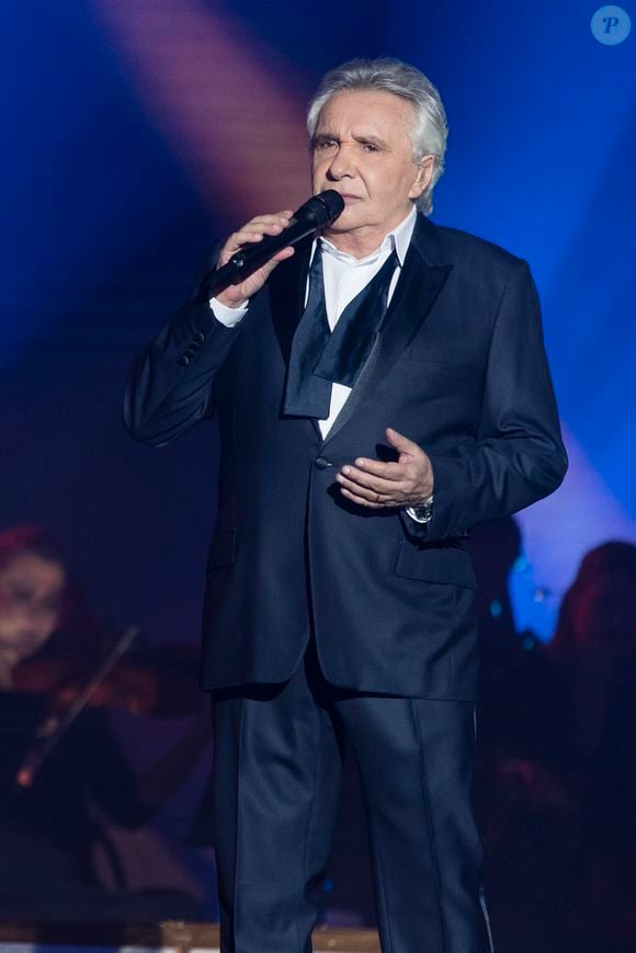 Exclusif - Michel Sardou en concert à la Seine Musicale, jusqu'au 7 janvier 2018 et les 14 et 15 mars, pour sa dernière tournée "La dernière danse" à Boulogne-Billancourt. Le 26 décembre 2017.
© Pierre Perusseau / Bestimage