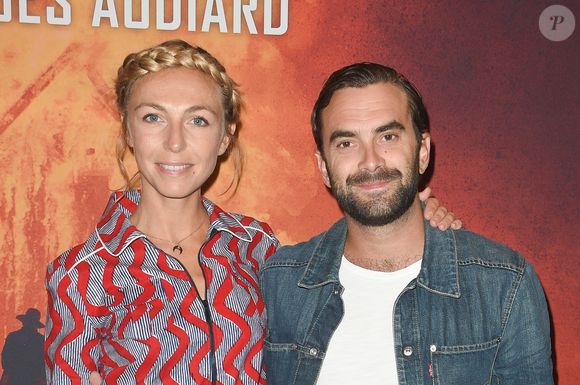 Amélie Etasse et un ami - Avant-première du film "Les frères sisters" au cinéma l'UGC Normandie à Paris le 11 septembre 2018. © Coadic Guirec/Bestimage